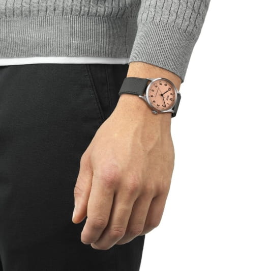 Tissot Tissot Heritage 1938 T142.464.16.332.00 , наручные мужские часы фото под углом