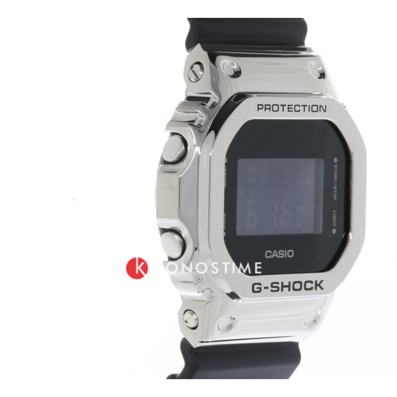 Фотография часов Casio G-Shock GM-5600-1_32