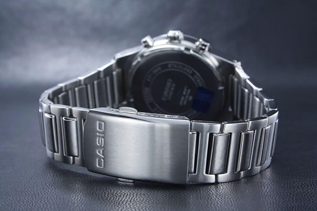 Casio Casio Edifice EF-500D-1A кварцевые мужские часы часы крупный план черный циферблата