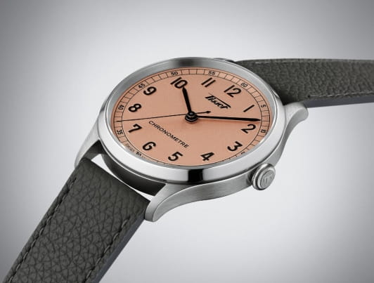 Tissot Tissot Heritage 1938 T142.464.16.332.00 механические мужские часы часы крупный план розовый циферблата