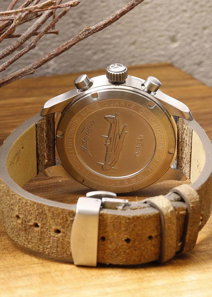 Mathey-Tissot Mathey-Tissot Type 21 H1821CHALNO кварцевые мужские часы часы крупный план черный циферблата