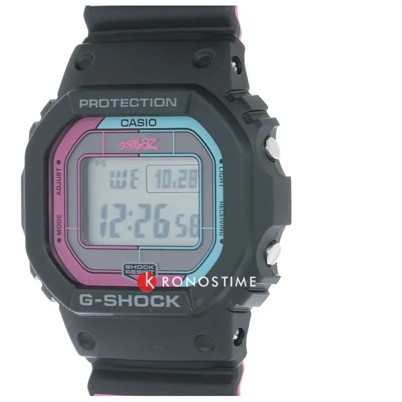 Фотография часов Casio G-Shock x Gorillaz GW-B5600GZ-1_3