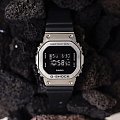 Часы Casio G-Shock GM-5600-1 фото 8