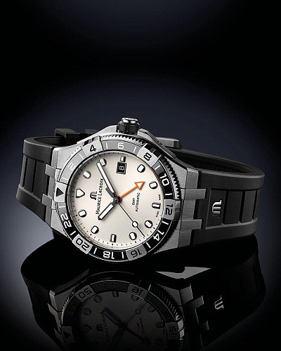 Maurice Lacroix Aikon Venturer GMT AI6158-SS001-130-2