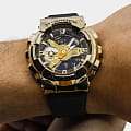Casio Casio G-Shock GM-110G-1A9DR (GM-110G-1A9) мужские часы золотой циферблат на запястье